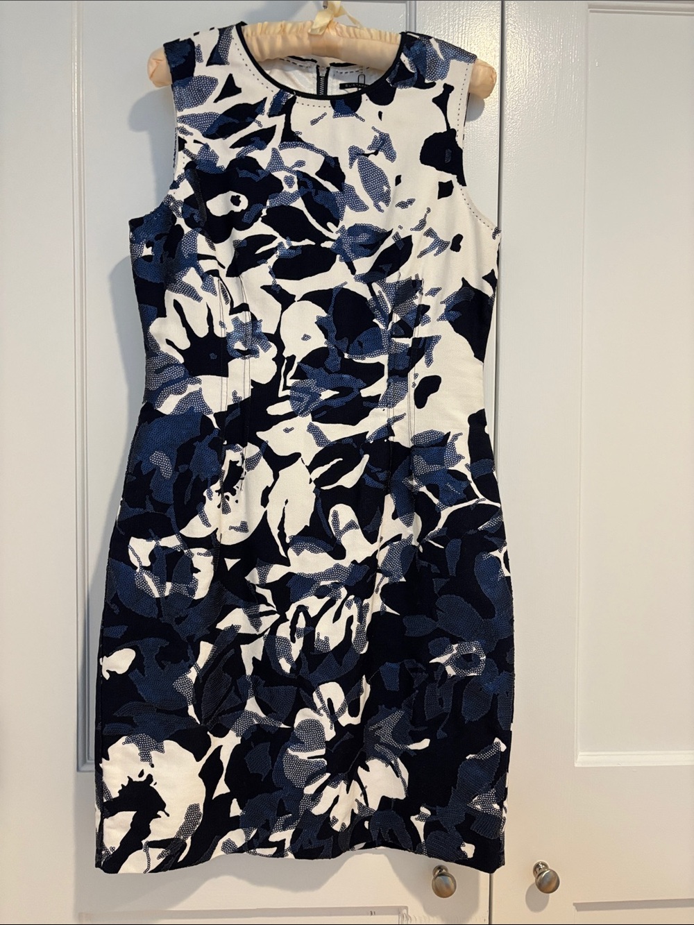 Elie Tahari "Emory" Dress – White/Navy Embellished Floral